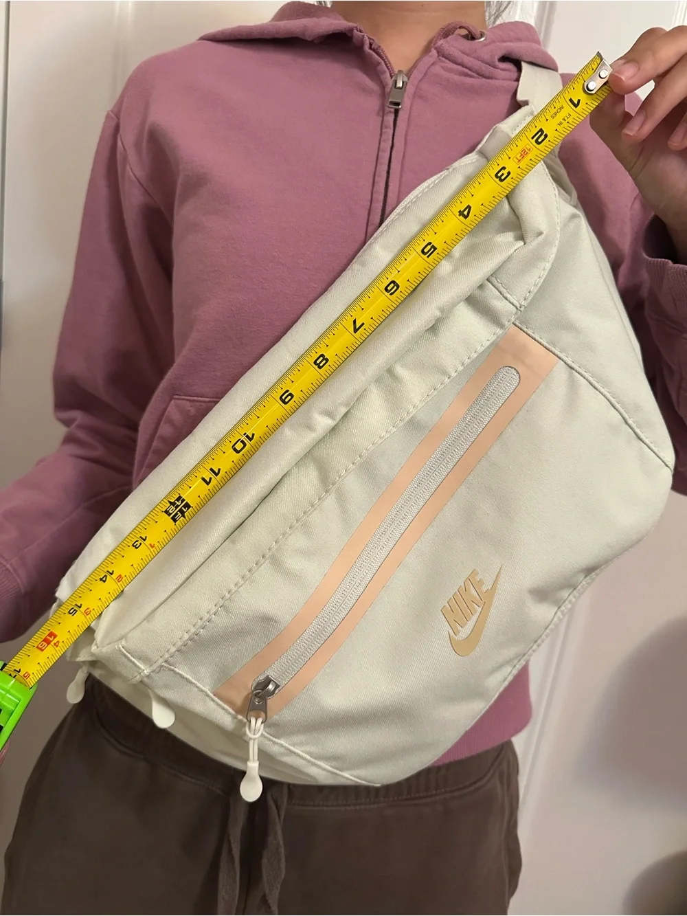 Nike Large Cream Crossbody Sling Bag with Peach Accent